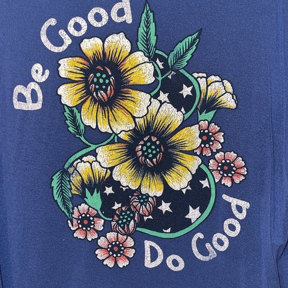 Life clothing co. Graphic tee size M - Picture 2 of 3